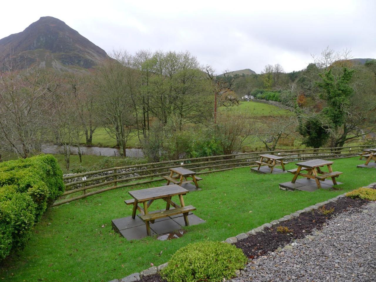 Kirkstile Inn Loweswater Exterior photo